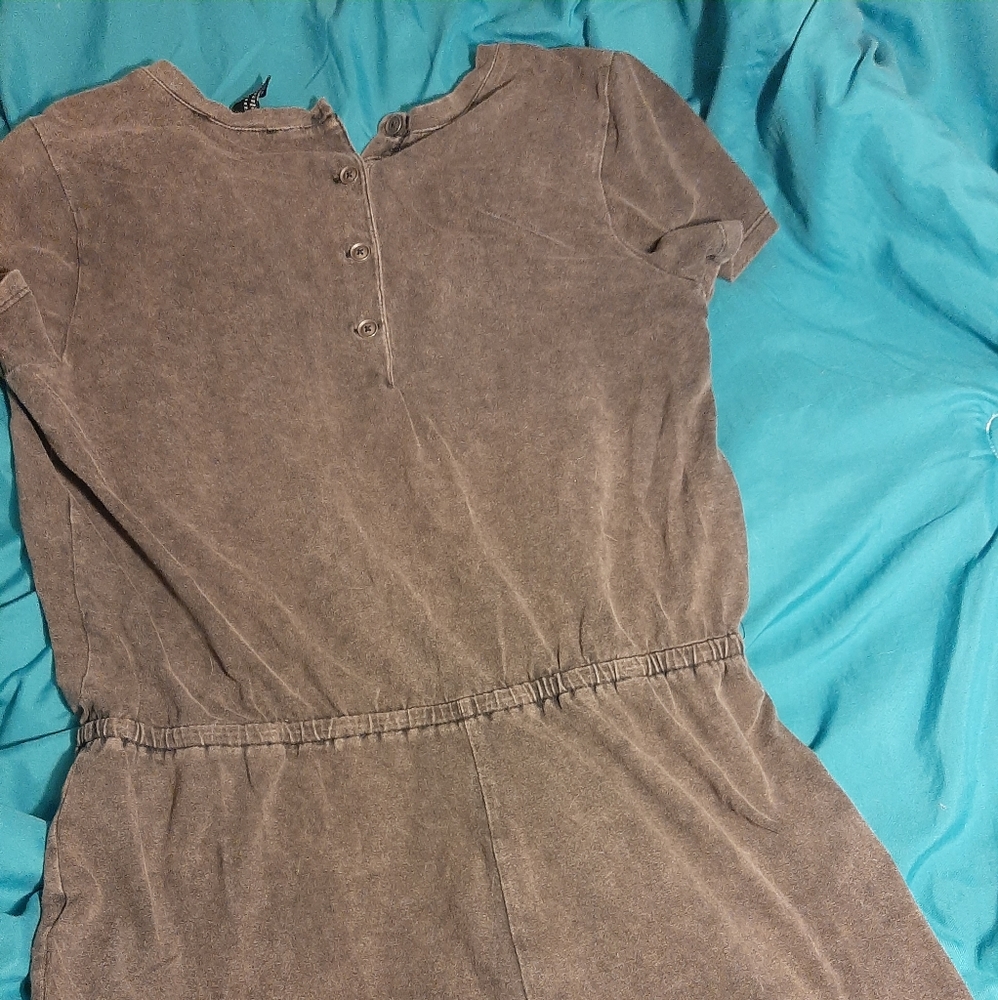 Romper - Picture 3 of 3